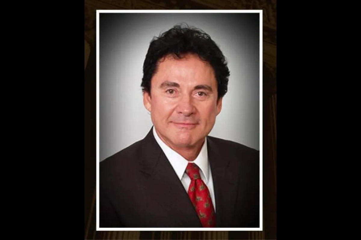 Ronald Arthur Stearns, Attorney at Law logo